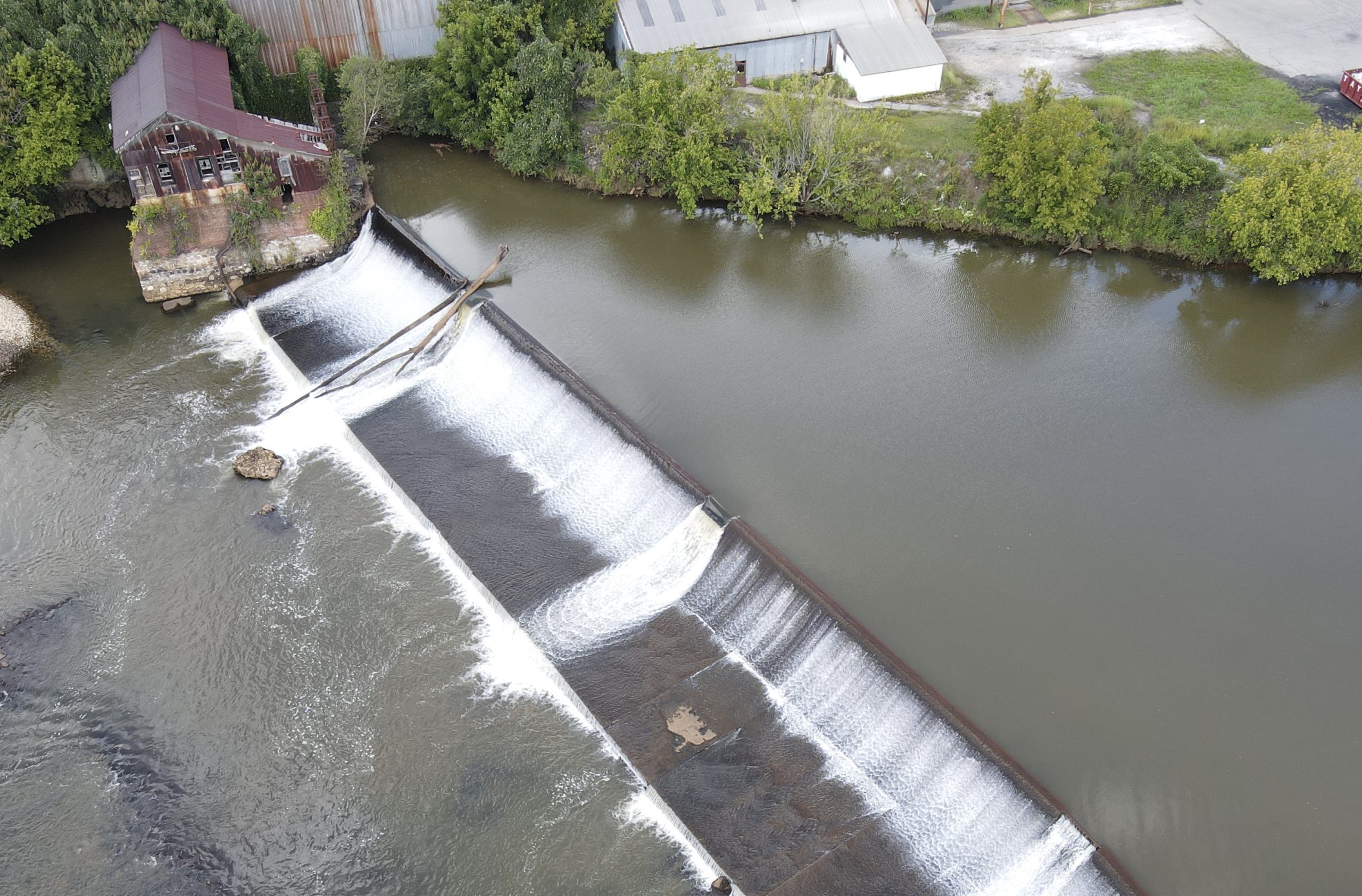 dam overflowing scaled e1743020167643
